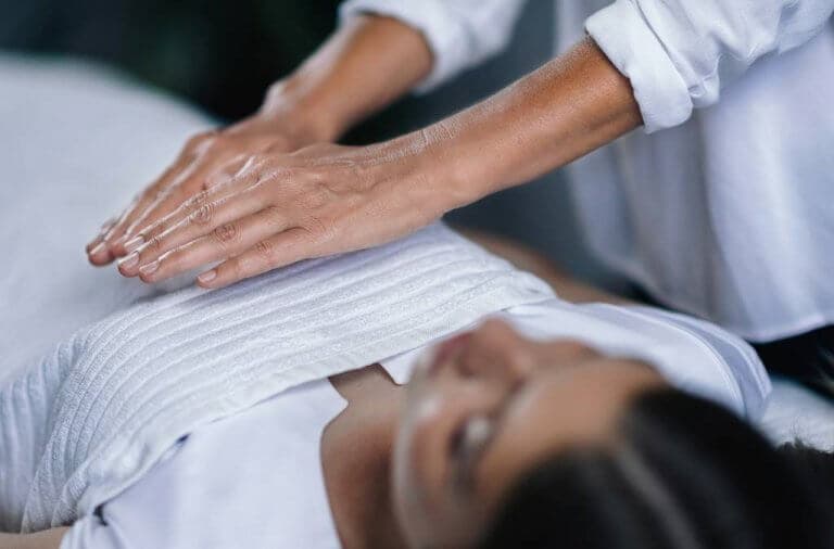 Como aliar Reiki e Aromaterapia?