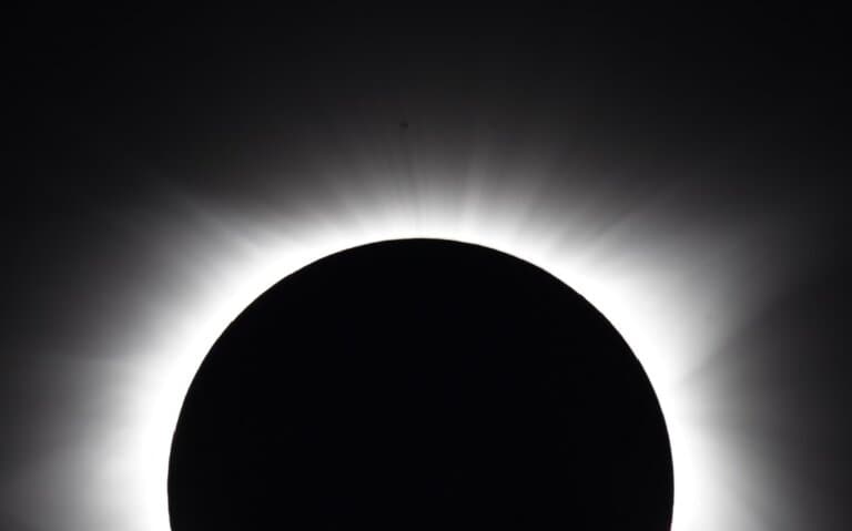 Eclipses 2025: datas, signos e significados